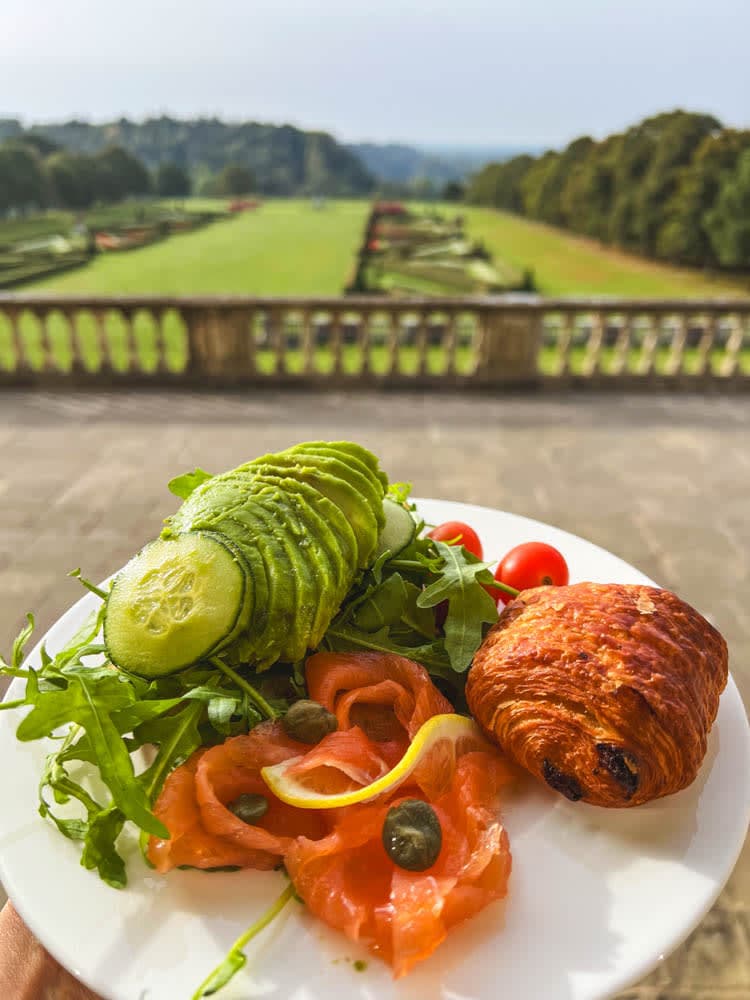 cliveden_brekkie